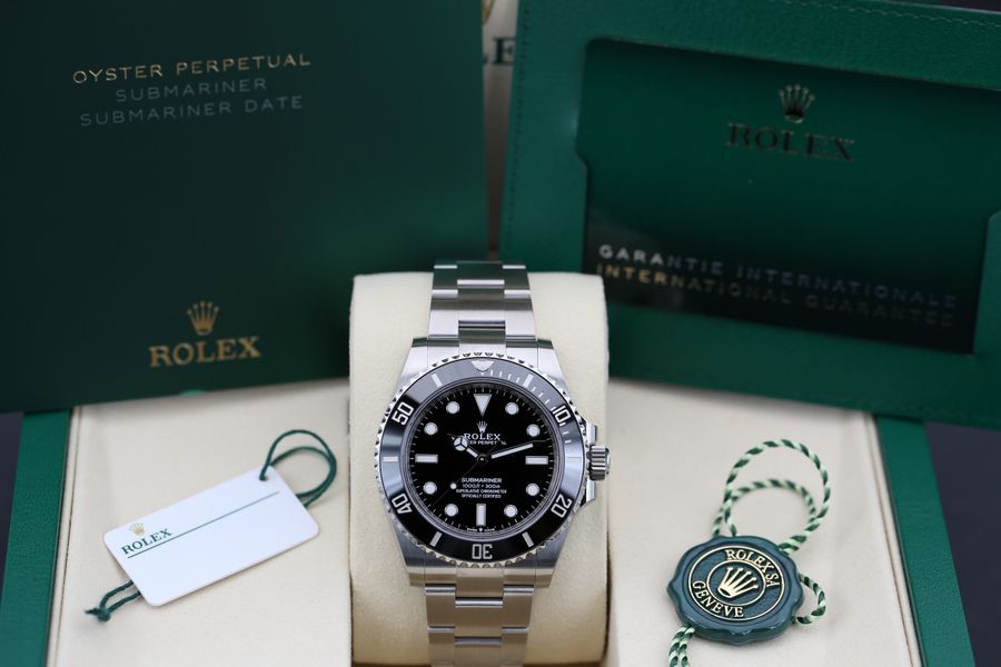 Rolex Submariner 124060